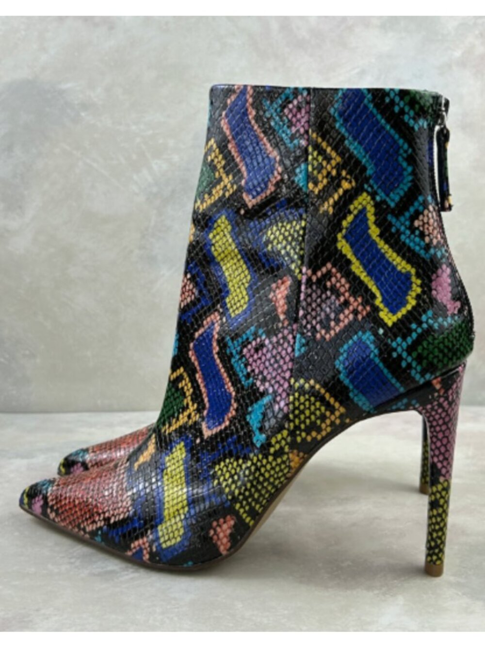 Steve Madden HALENA BRIGHT MULTI booties size 11 - Picture 2 of 4